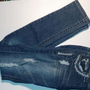 TWENTYONE BLACK BY RUE 21